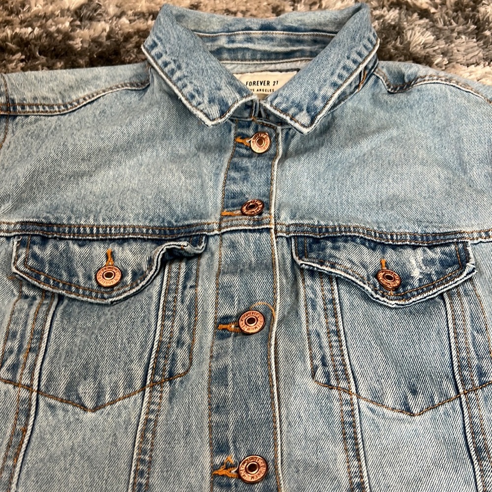 Forever 21 Jean jacket with embroidery “Cosmic World” size M - Picture 4 of 8